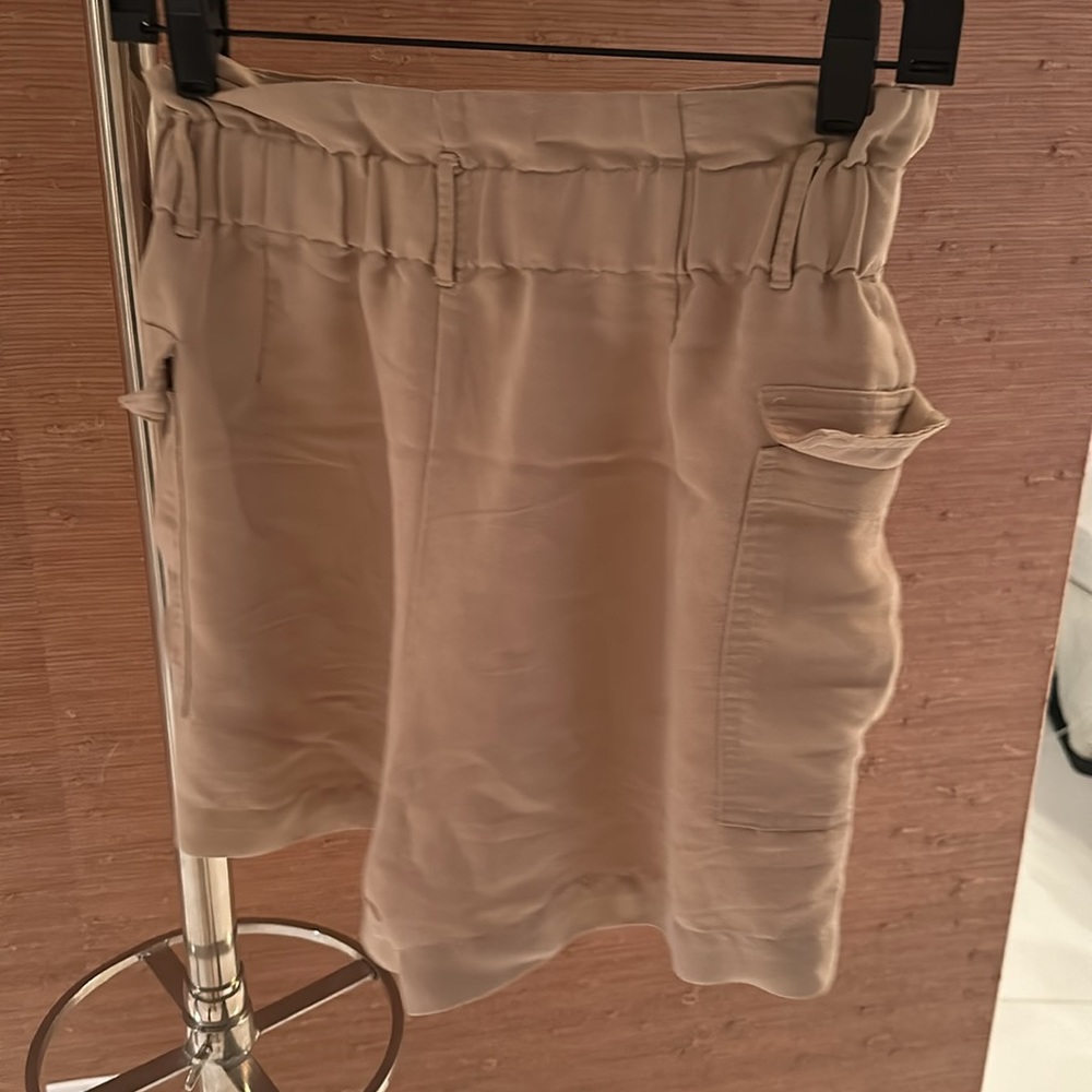 Lulus short - Picture 3 of 5